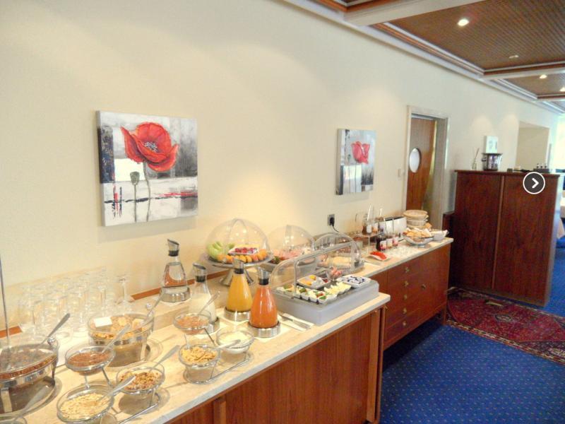 Hotel Ambiente บัดเบลลิงเงน ภายนอก รูปภาพ