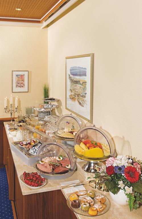 Hotel Ambiente บัดเบลลิงเงน ภายนอก รูปภาพ